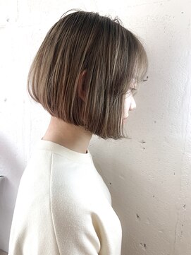 ヘアーワークス ヘルム 渋谷店(HAIR WORKS HELM) [HELM渋谷]ミニボブ