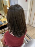 ふんわりゆれるローレイヤー＊くすみベージュ