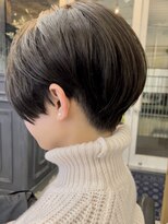 シャロン(SHARON)&nbsp;【SHARON 原宿】20代30代40代 人気 暗髪 ハンサムショート