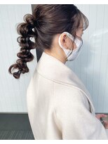 フィオーレ ヘアデザイン(FIORE hair design)&nbsp;ブラウンアッシュ　編みおろし