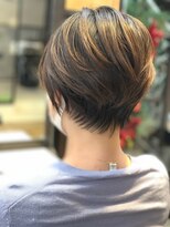 カーサ バイ ハミュウ たまプラーザ(CASA by Humium)&nbsp;20代30代40代ベージュハイライト小顔ハンサムショート