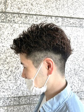 クオル 立川(QOL) ツイストパーマビジネスショートアップバングショートレイヤー