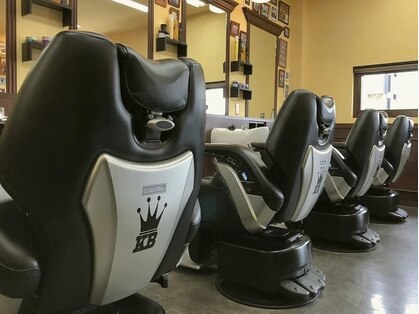 キングズバーバーショップ 本店(King's Barbershop)の写真
