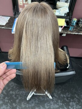 アイズ 渋沢(AIZU) ミルクティーベージュ