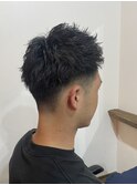 刈り上げスパイキーショートアップバング