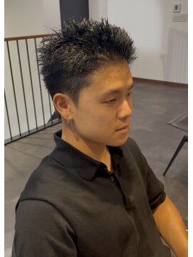 ルシアビルディング(LUCIA BLD.) スパイキーショート