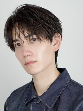 オーシャントーキョーオーバー 渋谷(OCEAN TOKYO OVER) マッシュセンターパートツーブロックフェザーパーマニュアンス