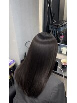 ユニー 新宿(uniii)&nbsp;【uniii】ツヤ重視の上品ナチュラルストレート