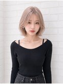 ブリーチカラーで叶える、透明感たっぷりミルクティーベージュ♪