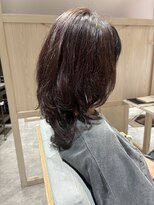 クルム(KURUMU)&nbsp;無重力パーマ　大人女性のコテ巻きパーマ