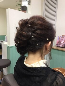 ヘアーアートフタバ(hair art Futaba) サイドアップパーティースタイル
