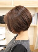 ショートボブ
