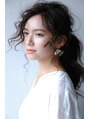 ソラス(SOLAS) 顔まわりをいかに可愛くするかにこだわり、スタイリングします。