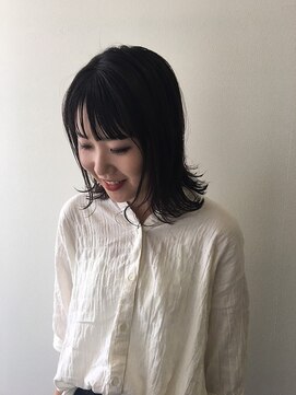 アフロディーテ　天王寺店(afrodite) 【afrodite 天王寺店】外ハネミディアムスタイル