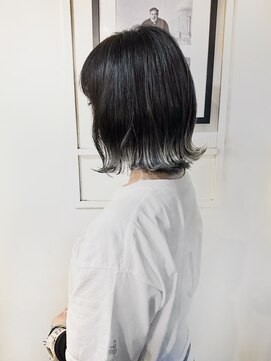 シーバイシー(CxC) 切りっぱなしボブ/毛先カラー/地毛風ストレート