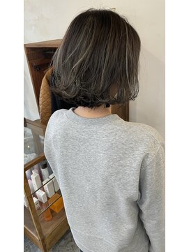 スロウ(sloe) ハイライト×グレージュ