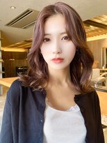 ロンド ラマ 岐阜(Lond bla-ma)&nbsp;大人可愛いセンターパートミディアム