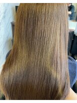 カミケンパセオ(kamiken.paseo)&nbsp;まとまるハリコシ美髪ナチュラルロング【カミケンパセオ】