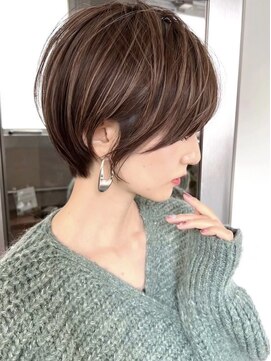 ジルブラン(JIL BLAN) ハイライトバレイヤージュダブルカラーショートカット30代40代