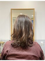 トナリ(tonari)&nbsp;脱　縮毛矯正デジタルパーマ