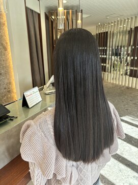 アース コアフュールボーテ 北小金店(EARTH coiffure beaute) ナチュラルストレートロング