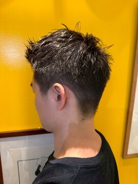 ルムーン(roomoon) さっぱり清潔感のメンズカット