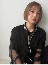 ファムウーマン(Femme woman) 顎ラインボブ　ミニボブ