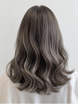 トゥルークリエイション 春日部(True Creation) グレージュカラー