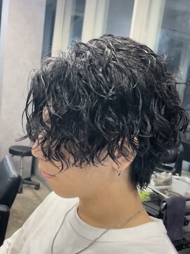 レイ(REI) 大人ヘア【スパイラルパーマ】