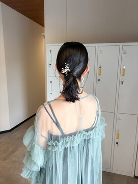 スリーバイザサロン(THREE by the salon) 艶アレンジ