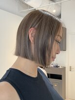 ヨロ 上野(YOLO) ハイライトカラーミルクティーベージュケアブリーチダブルカラー