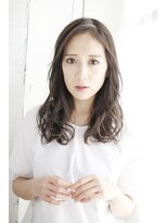 シュシュット(chouchoute)&nbsp;大人ガーリーミディアムレイヤー似合わせカットダークアッシュ52