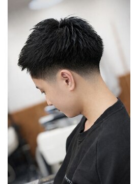 ザナンバースリー 八王子(THE NUMBER THREE) フェード/スキンフェード/メンズカット/テーパーフェード