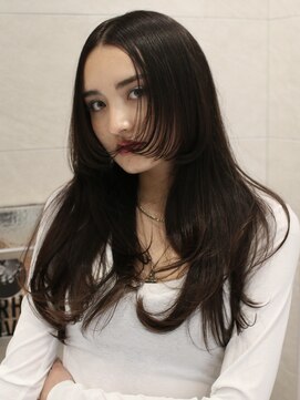ピークアブー 原宿ハラカド(PEEK-A-BOO) 姫カット、フェイスレイヤー、顔まわりレイヤー、ハッシュカット