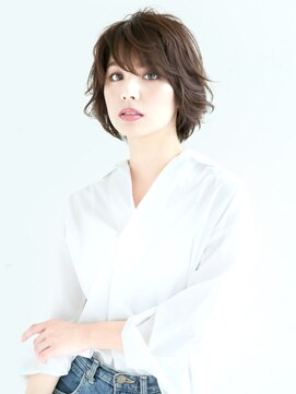 フミ(Fumi) 太刀打ち不能な凄腕ショート