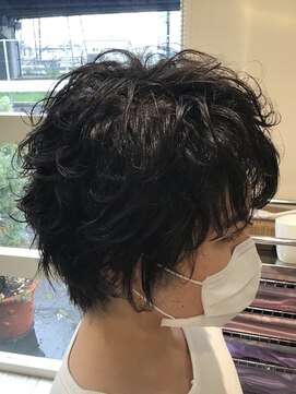 美容室 ハピネス(HappineSS) ふんわりナチュラルなパーマスタイル