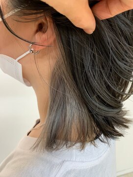 クオリス 赤塚店(QUALIS) 20代30代40代　インナーカラー/ホワイトアッシュ/ブリーチあり