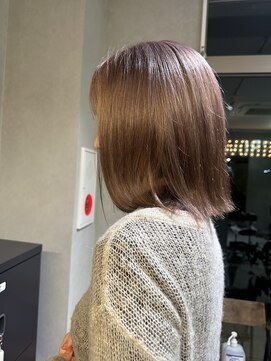 モローバイサンタウン(morrow by SUNTOWN) ラベンダーグレージュ×切りっぱなし