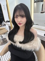 ヴェイ(VEYY.)&nbsp;くびれレイヤー【韓国/韓国風フェイスレイヤー／栄／学割U24】