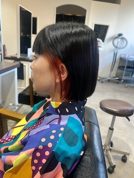 ユニ 江坂(Uni.) インナーカラー イヤリングカラー オレンジ