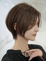 ソワネ 表参道(soigne)&nbsp;表参道大人ショートボブ顔周りレイヤーカットくびれショート40代