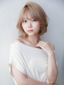 メノン 茨木店(Menon) ミルクティーベージュ　小顔　レイヤーボブ 大人ガーリー