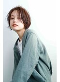 ショートボブ