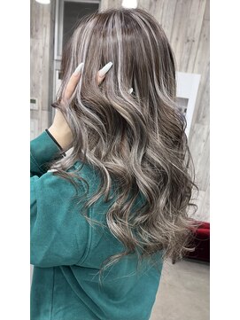 リノート バイ エゴル 太田川(Linoet by ENGOL) 【LINOET 太田川】中道晶 ハイライトカラー