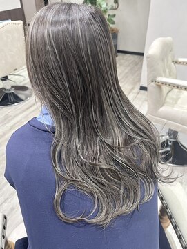 ベルヘアーデザイン 堺東(Belle hair Design) ハイライトレイヤーカットイルミナカラーオリーブグレージュ堺東