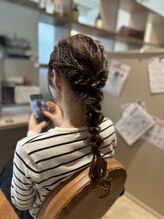 クーレ ビオトープ(+ CURE biotope)&nbsp;ふわふわ編みおろしアレンジ