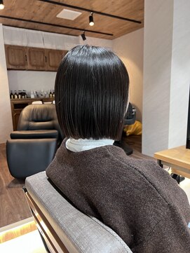 アドア 横浜(ADORE) 【ADORE横浜】パッツンボブ×暗髪ボブ