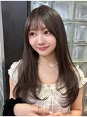 レイヤーカット シースルーバング ミルクベージュ グレーヘア