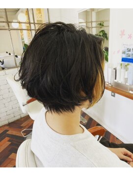 ヘアーアンドメイクアップモパ ショートヘア
