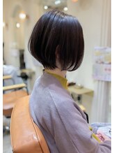 アンリー(Anree) 20代30代40代『大人可愛い』前下がりショート